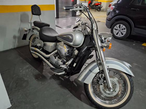 HONDA SHADOW 750 